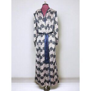 Natori Floral Print Long Sleeve Silky Multicolored Pocketed Robe With Belt